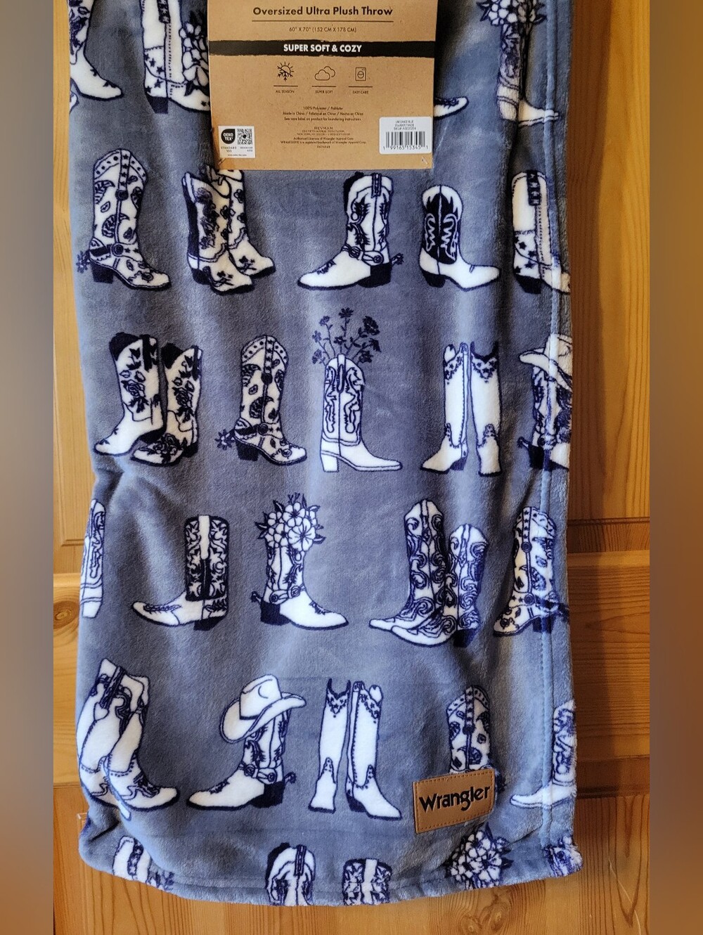 Wrangler Plush Blanket Twin Cream NWT Steer Skull Western Ultra Soft Cozy Bed